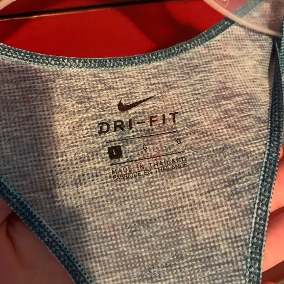 Nike Dri Fit Raceback running tank, large - Picture 2 of 4